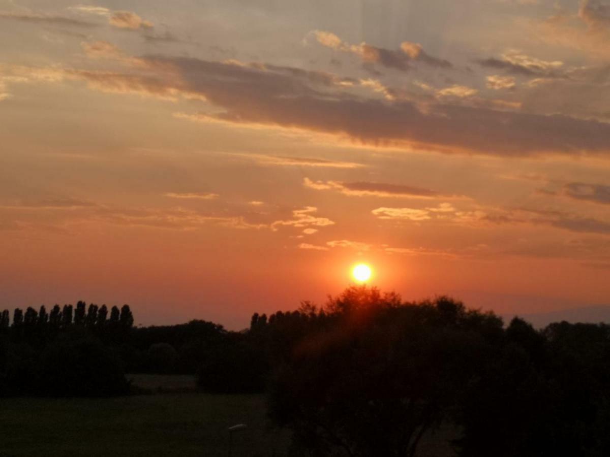 Sunset View Treviso Apartment Ngoại thất bức ảnh